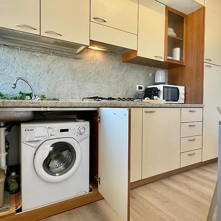شقة 150Mt Dal Mare Monolocale In Centro Con Vista Aperta, Wi-Fi E A/C لوانو المظهر الخارجي الصورة