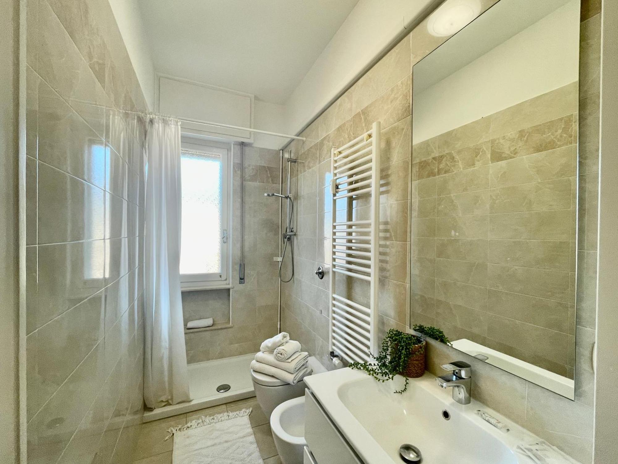 شقة 150Mt Dal Mare Monolocale In Centro Con Vista Aperta, Wi-Fi E A/C لوانو المظهر الخارجي الصورة